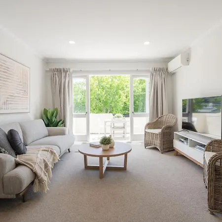 Spanish Charm - Stylish 3Br Steps From The Beach
